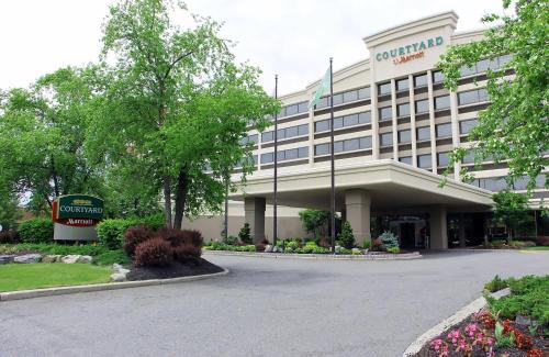 Lyndhurst Hotel | Courtyard by Marriott Lyndhurst/Meadowlands