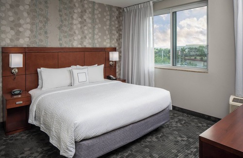 Ludlam Hotel | Courtyard by Marriott Miami West/FL Turnpike
