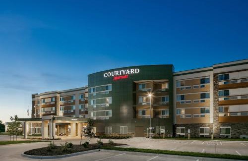 Bellevue Hotel | Courtyard by Marriott Omaha Bellevue at Beardmore Event Center