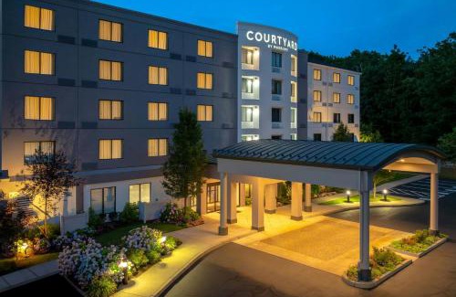 Albion Hotel | Courtyard by Marriott Providence Lincoln