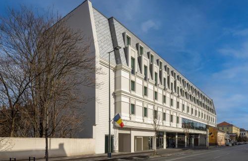 Cluj-Napoca City Centre Hotel | Courtyard by Marriott Cluj - Napoca Downtown