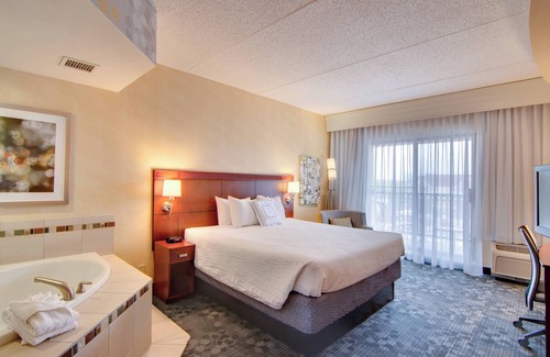 Kutzky Park Hotel | Courtyard by Marriott Rochester Mayo Clinic Area/Saint Marys