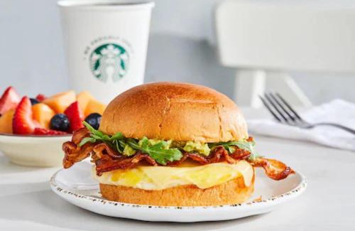 Wayne Hotel | Courtyard by Marriott Indianapolis Airport