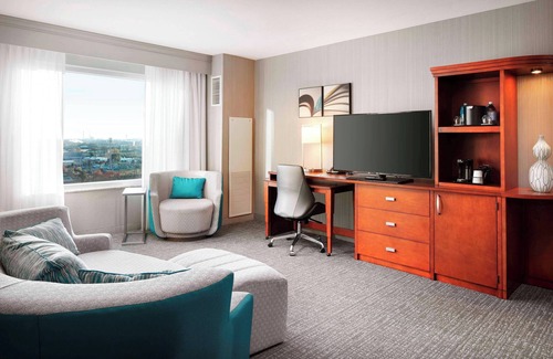 Downtown Indianapolis Hotel | Courtyard by Marriott Indianapolis Downtown