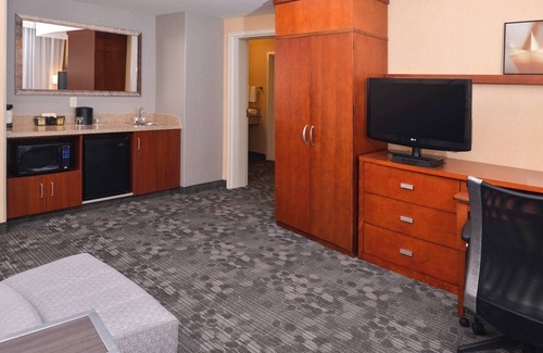 Monroeville Hotel | Courtyard by Marriott Pittsburgh Monroeville