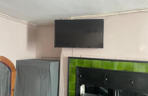 Upper Town Apartment | Courtyard