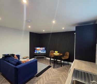 Blackburn Apartment | Courtyard High Spec Apartment in Town Centre