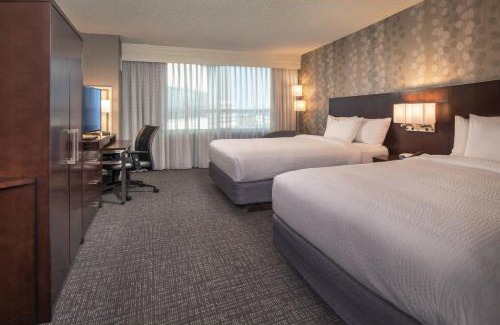 NoMa Hotel | Courtyard Washington, DC/U.S. Capitol