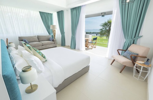 Santubong Hotel | Cove 55