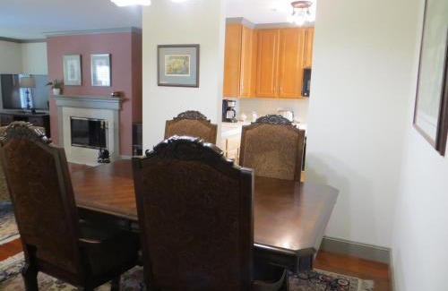 Marina District Hotel | Cow Hollow Inn and Suites