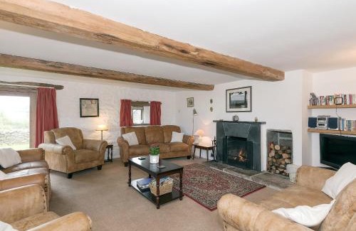 Fourstones Near Bentham House | Cowdber Barn