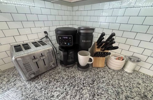 Lincolnton House | COWL - 2 Homes, Sleeps 8, Nintendo, Interactive LED Art, Big Parking, EV Charger