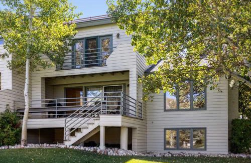 Eagle-Vail House | Coyote Den