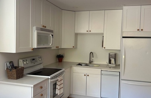 Vernon Apartment | Coyote Ridge | Bright and Clean 2BD Loft