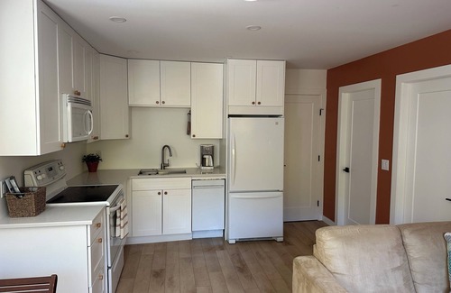 Vernon Apartment | Coyote Ridge | Bright and Clean 2BD Loft