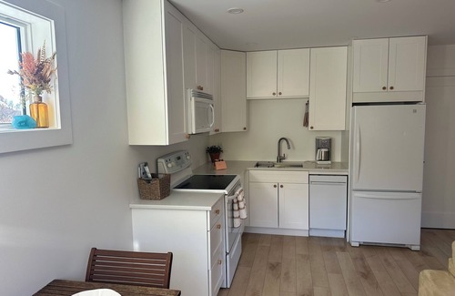 Vernon Apartment | Coyote Ridge | Bright and Clean 2BD Loft