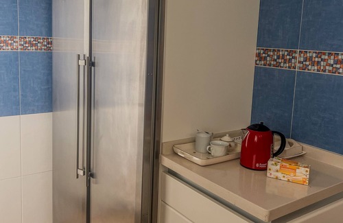 Las Palmas de Gran Canaria Apartment | Cozy Seafront Apartment in Las Canteras with Ocean Views