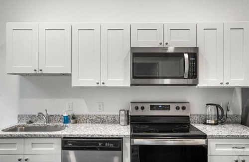 Cultural District Condo | Coze DT 1BD, Walk to Convention Center & Stadiums