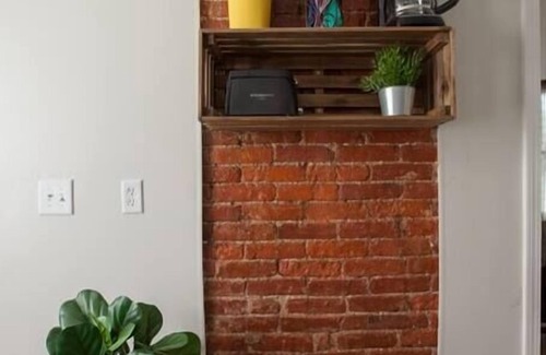 Mount Washington Apartment | Cozy 1-Bed Retreat-Steps from Pittsburgh's Incline