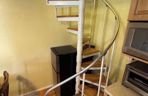 Lakeside Condo | Cozy 1-bedroom condo in wonderful Lakeside Marblehead with WiFi, AC