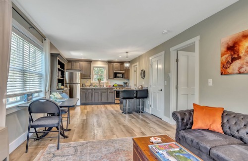 East Boothbay Apartment | cozy 1 bedroom, 1 bath, sleeps 4 fully equipped apartment