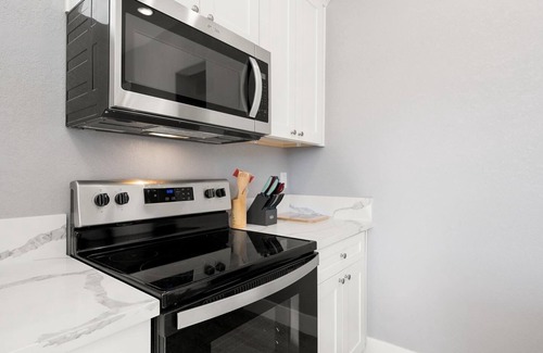 Midtown Sacramento Apartment | Cozy 1-bedroom apartment in enjoyable Sacramento with WiFi, AC