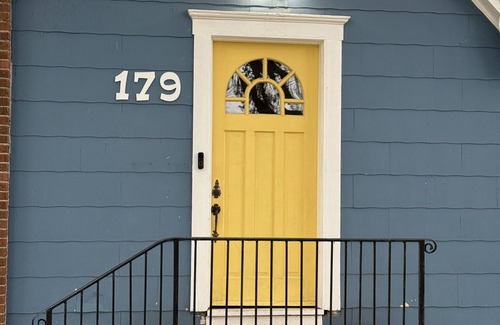 Broadmoor Apartment | Cozy 1-bedroom apartment B in charming Broadmoor with Wi-Fi, laundry on site.