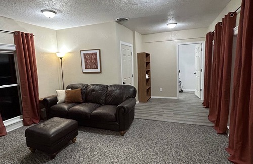 West Union Apartment | Cozy 1-Bedroom Apartment – Downtown West Union!