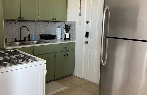 El Paso Apartment | Cozy 1-bedroom apartment in enchanting central El Paso with AC, WiFi