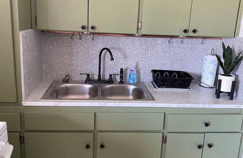 El Paso Apartment | Cozy 1-bedroom apartment in enchanting central El Paso with AC, WiFi