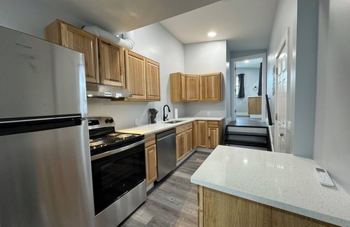 Lebanon Apartment | Cozy 1-bedroom apartment in charming Lebanon Oregon
