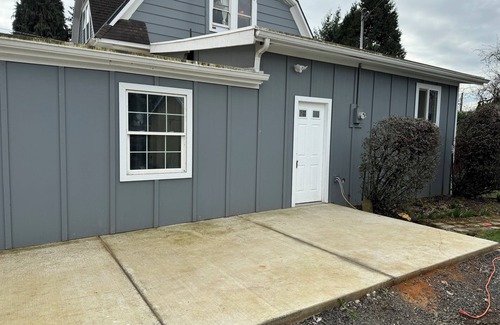 Lebanon Apartment | Cozy 1-bedroom apartment in charming Lebanon Oregon