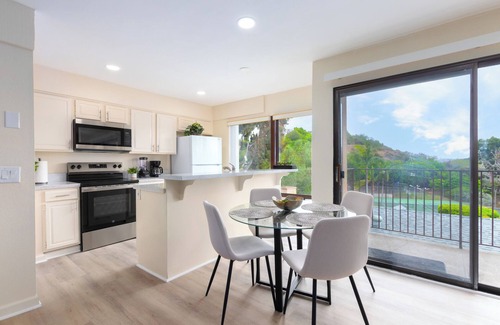 Hillcrest Condo | Cozy 1-bedroom condo in serene San Diego with WiFi