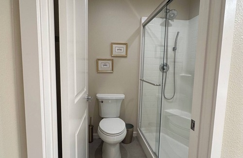 Upland House | Cozy 1-bedroom Townhome close to Claremont