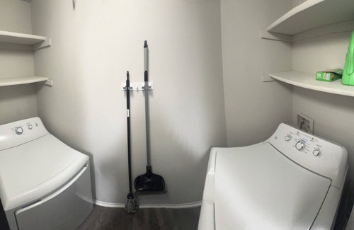Dunwoody Apartment | Cozy 1-bedroom with WiFi and fitness room in charming Dunwoody