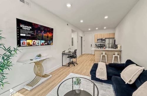 Olde Richmond Apartment | Cozy 1BD Apt | Fishtown | Gym & Pool