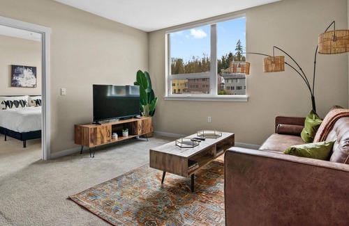 Newcastle Apartment | Cozy 1BR Apartment in Newcastle w/ Parking