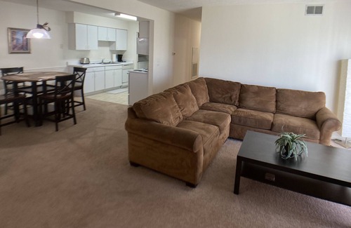Corunna Apartment | Cozy 2 bedroom / 2 bathroom unit with all the comforts of home.
