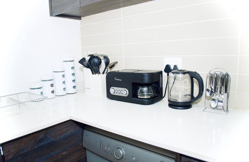 Greater Johannesburg Metropolitan Area Apartment | Cozy 2 Bedroom Apartment