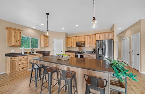 Flagstaff Apartment | Cozy 2-bedroom apartment with WiFi, AC in charming Flagstaff
