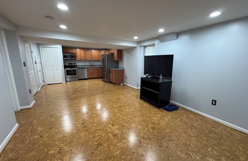 North Bethesda Apartment | Cozy 2-bedroom apartment in charming Bethesda with WiFi, AC