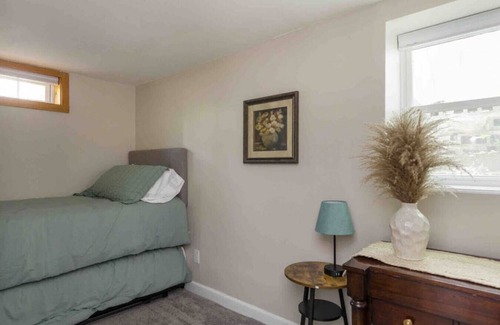 Essex Junction Apartment | Cozy 2 bedroom apartment