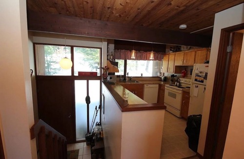 Brownsville Condo | Cozy 2-bedroom condo on Ascutney Mountain in charming Brownsville, VT