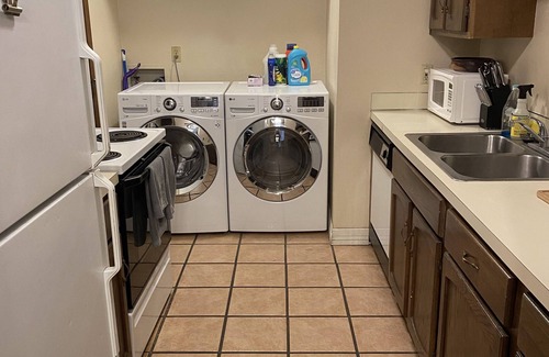 North Central Westminster Condo | Cozy 2-bedroom condo close to both Denver and the Mountains