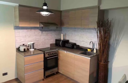 Salcedo Village Condo | Cozy 2-bedroom condo in the heart of Makati!