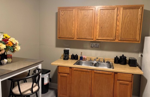 Gert Town House | Cozy 2-bedroom house in lovely New Orleans with WiFi, AC