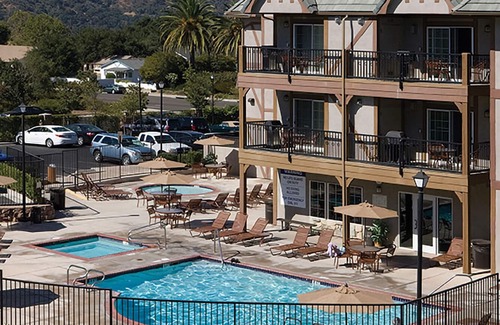 Solvang Apartment | Cozy 2-bedroom resort in charming Solvang.