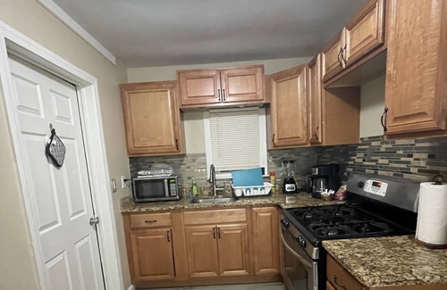 Dearborn Heights House | Cozy 2 bedroom home