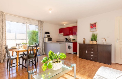 Vielle-Aure Apartment | Cozy 2-BR Apt for 6 in Vielle Aure - Terrace, Parking, Near Thermal & Ski Lifts