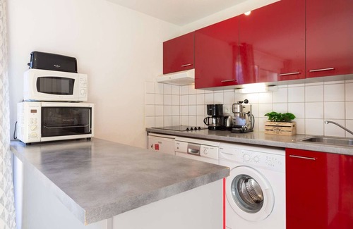 Vielle-Aure Apartment | Cozy 2-BR Apt for 6 in Vielle Aure - Terrace, Parking, Near Thermal & Ski Lifts